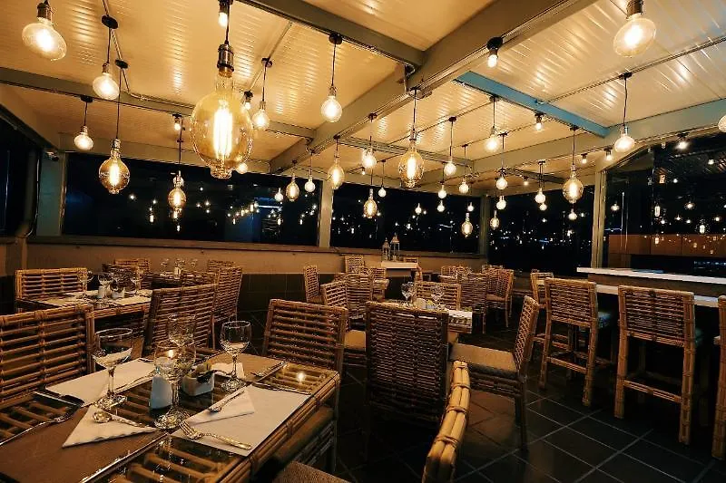 Seven Inn Hotel Medellin