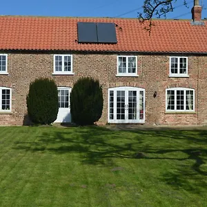 Birk House Bed & Breakfast Bed & Breakfast Stamford Bridge