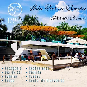 Tropical Hotel Playa de Punta Arena