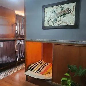 Portelli Zona G- Extranjeros Hostel Bogotá