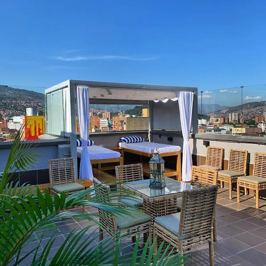 מדיין Seven Inn Hotel