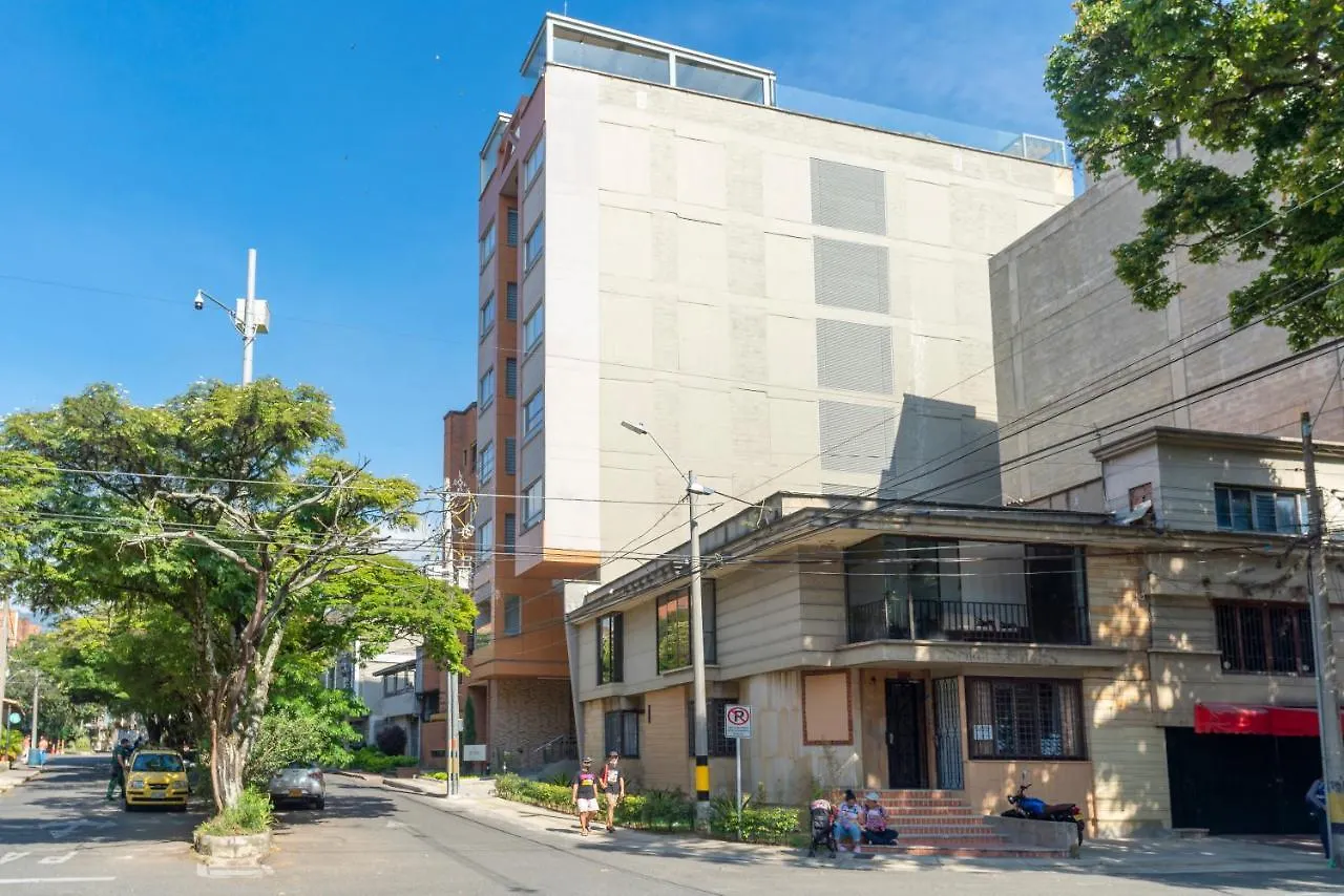 מדיין Seven Inn Hotel