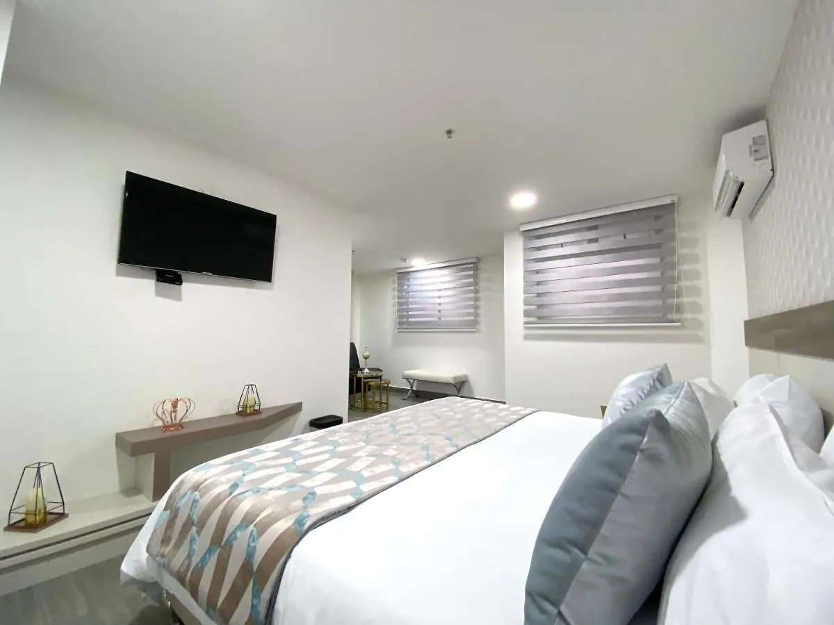 מדיין Seven Inn Hotel