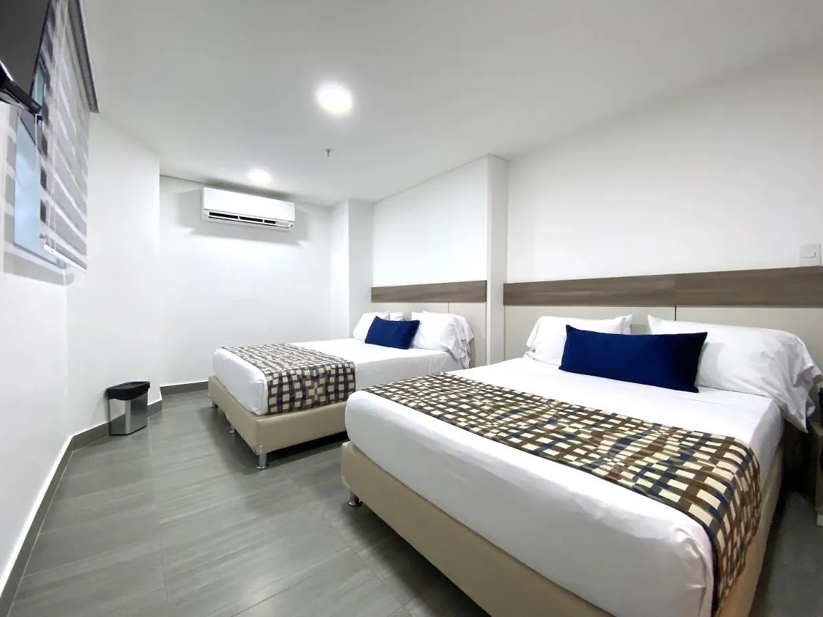 מדיין Seven Inn Hotel