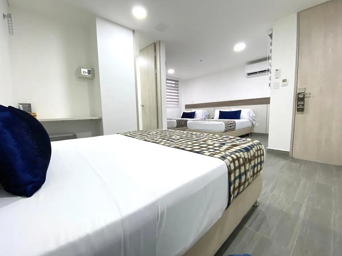 מדיין Seven Inn Hotel