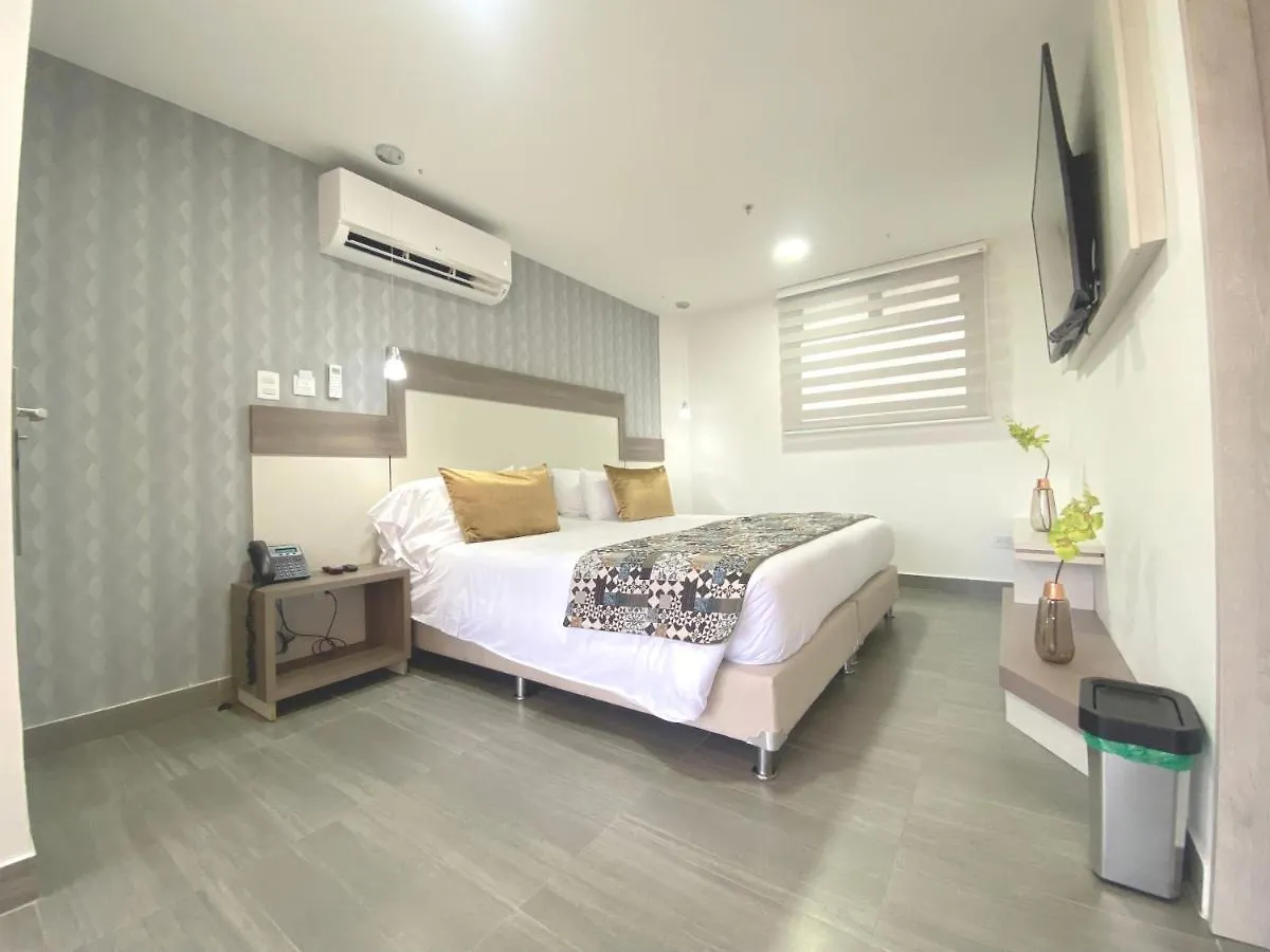 מדיין Seven Inn Hotel