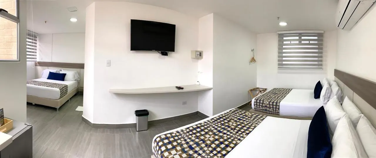 מדיין Seven Inn Hotel
